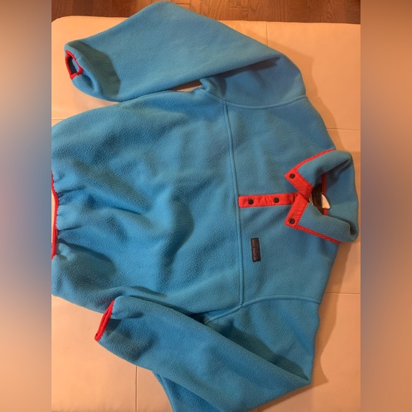 MISTY MOUNTAIN Fleece Pullover - Picture 2 of 4